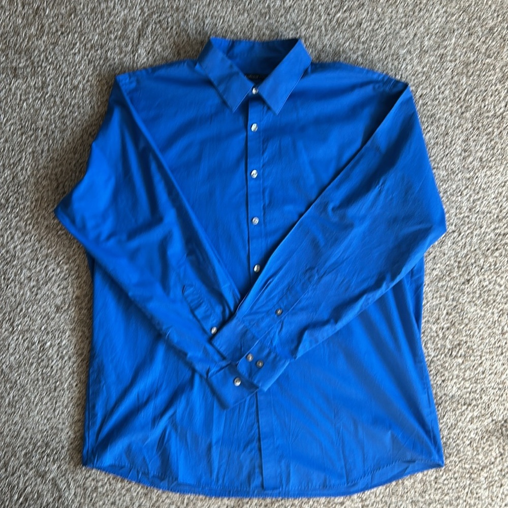Van Heusen_Studio Men’s Dress Shirt Slim Fit